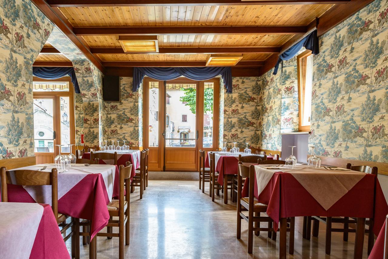 Hotel Appennino Fiumalbo Eksteriør billede